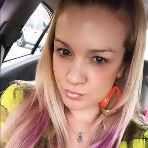 Meet your Posher, Megan